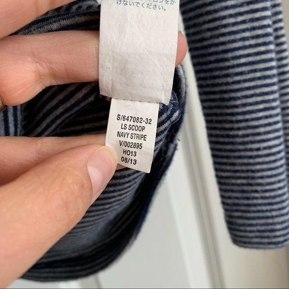 Old Navy Blue & Gray Stripe Long Sleeve Blouse Top size Medium - Picture 5 of 7